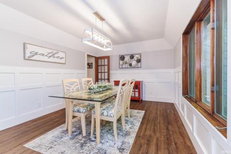 7509 W River Road Yorktown IN 47396