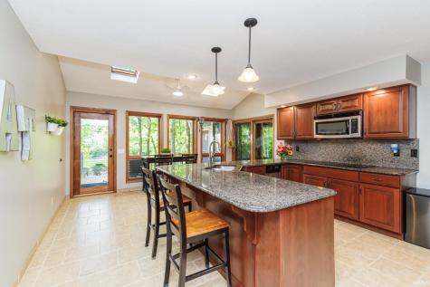 7509 W River Road Yorktown IN 47396