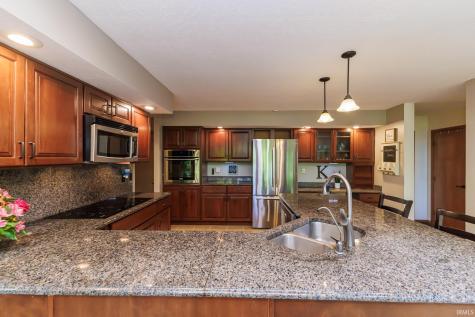 7509 W River Road Yorktown IN 47396