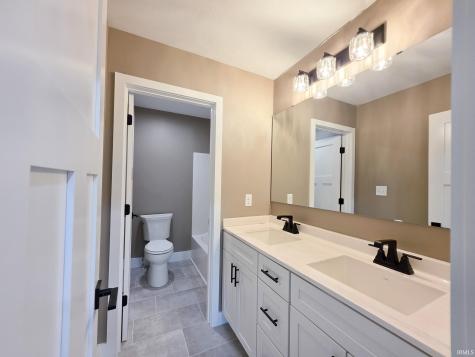 4056 Rosemont Place Mishawaka IN 46544