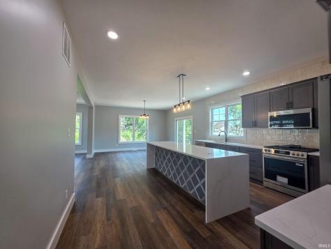 4056 Rosemont Place Mishawaka IN 46544