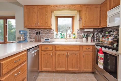 5420 Holly Oak Road Fort Wayne IN 46845