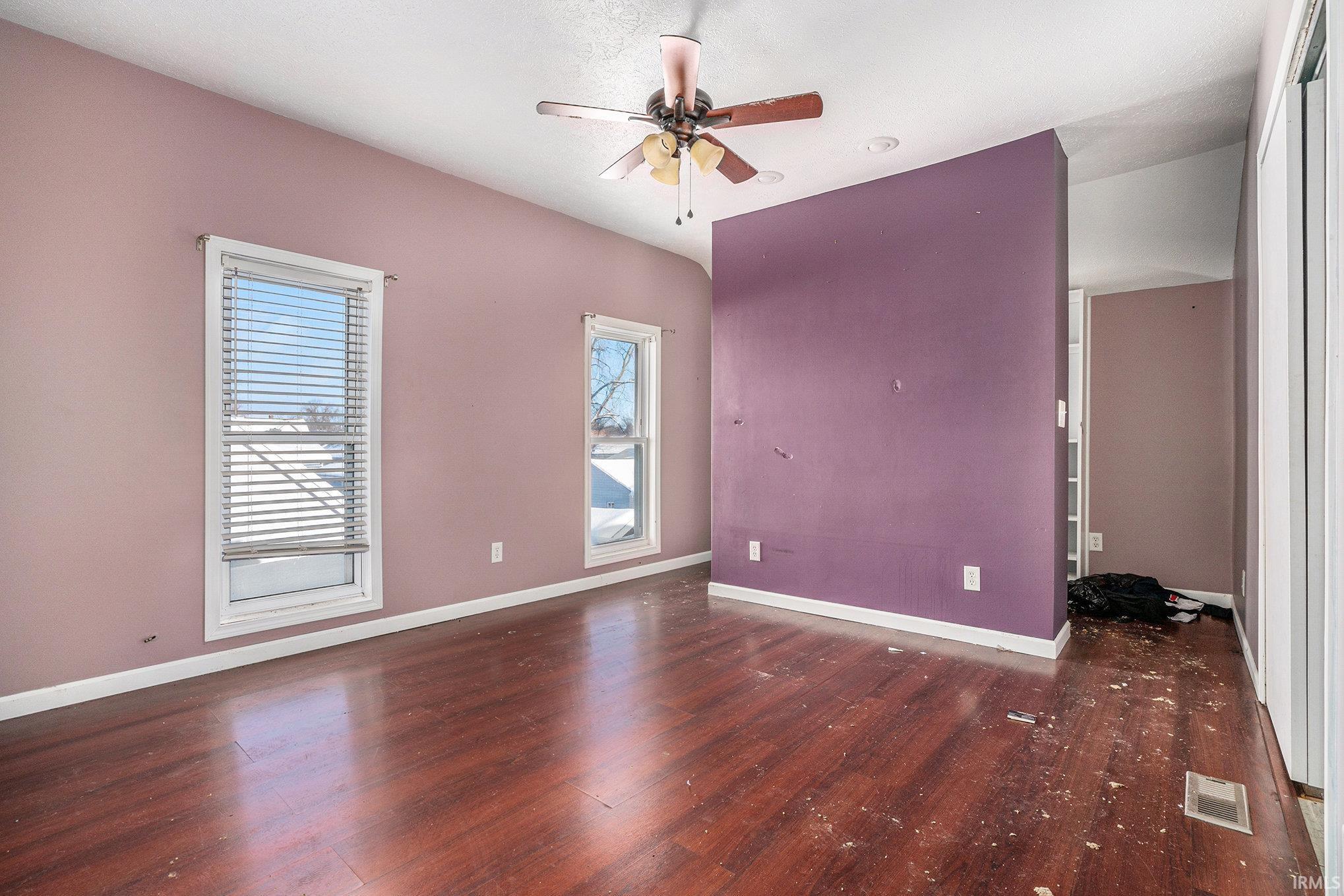 916 E Beardsley Avenue Elkhart IN 46514