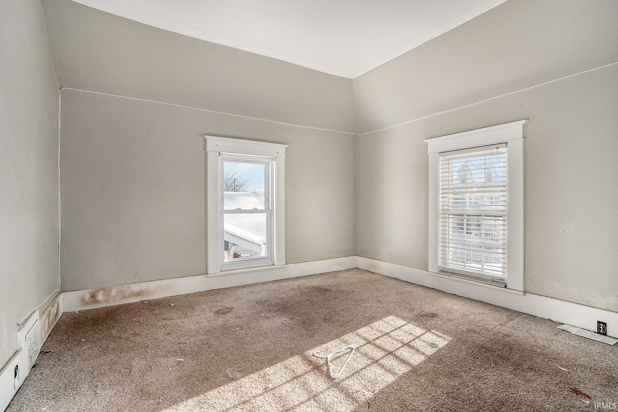 916 E Beardsley Avenue Elkhart IN 46514