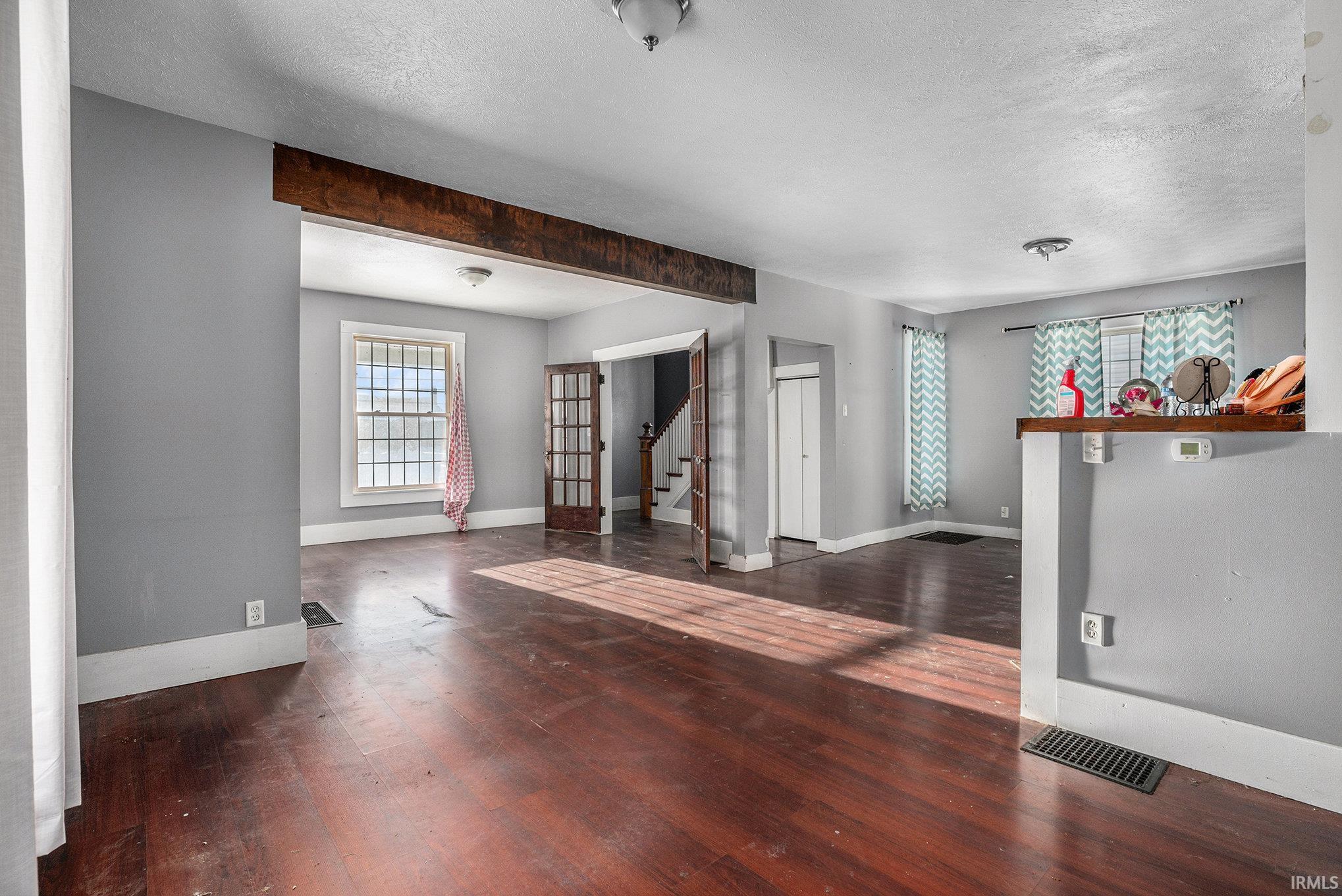 916 E Beardsley Avenue Elkhart IN 46514