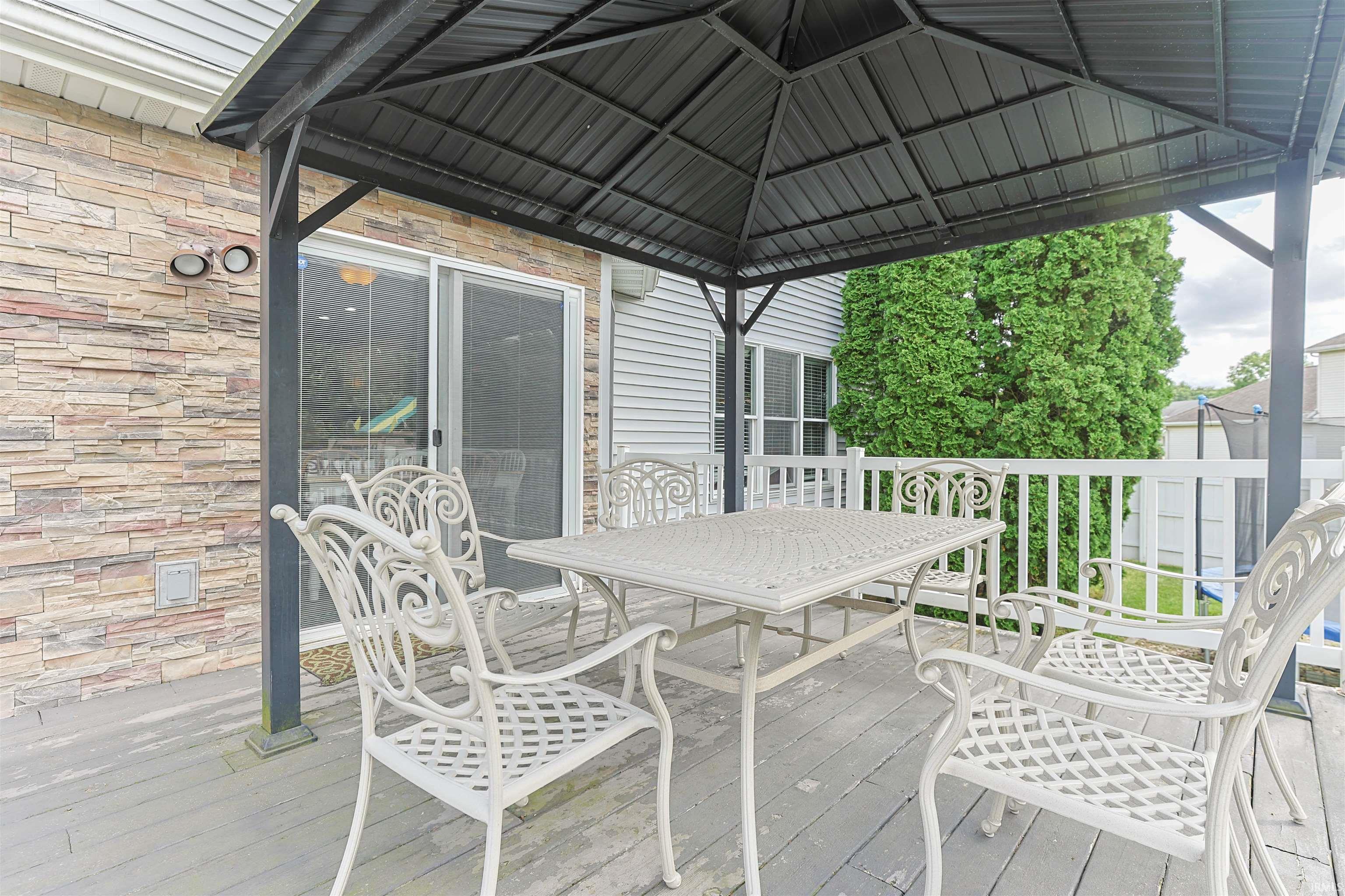 53051 Woodmar Drive Granger IN 46530