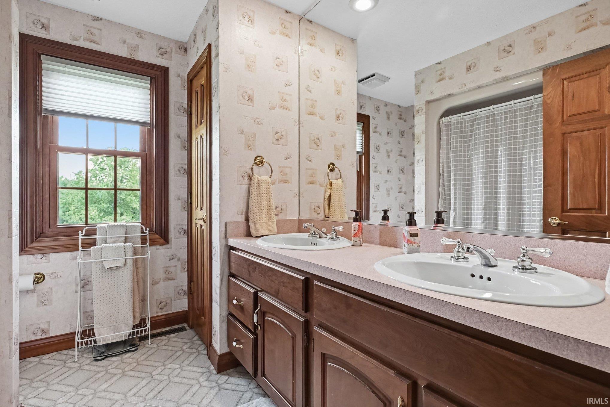 54671 Colonial Ridge Drive Bristol IN 46507