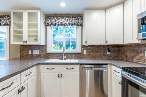 11329 Shalimar Drive Fort Wayne IN 46845