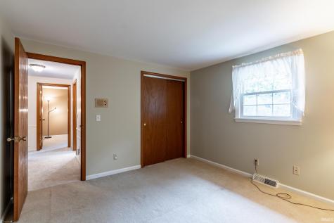 11329 Shalimar Drive Fort Wayne IN 46845