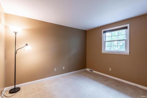 11329 Shalimar Drive Fort Wayne IN 46845