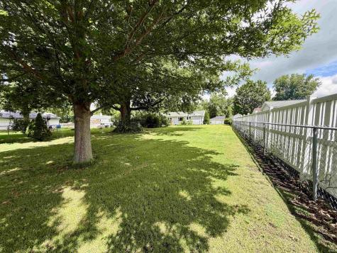 2313 Brookwood Drive Logansport IN 46947