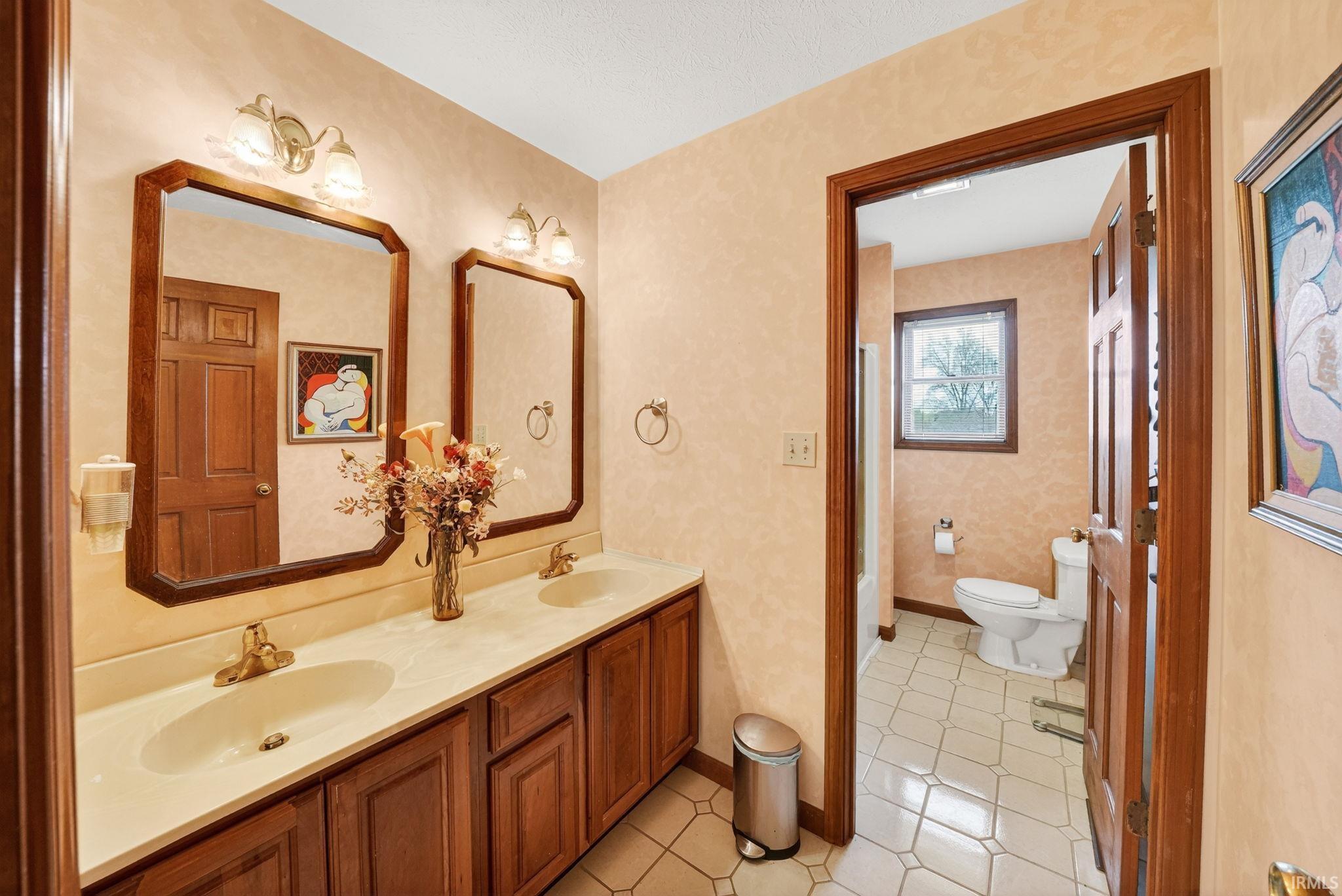 15360 Durham Way Granger IN 46530