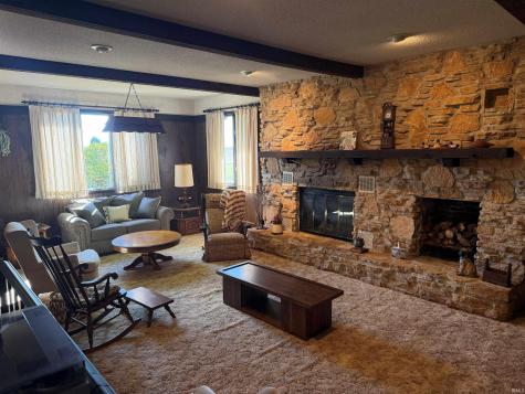 10283 W 100 S Road Wolcott IN 47995