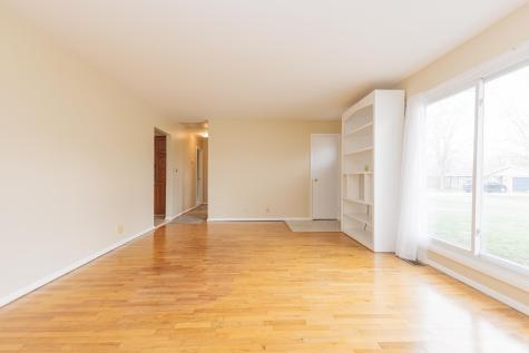 5909 E Robert Street Muncie IN 47303