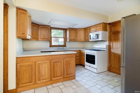 1210 S Tall Oaks Drive Bloomington IN 47403