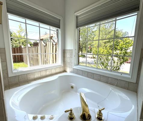 3802 E Regents Circle Bloomington IN 47401