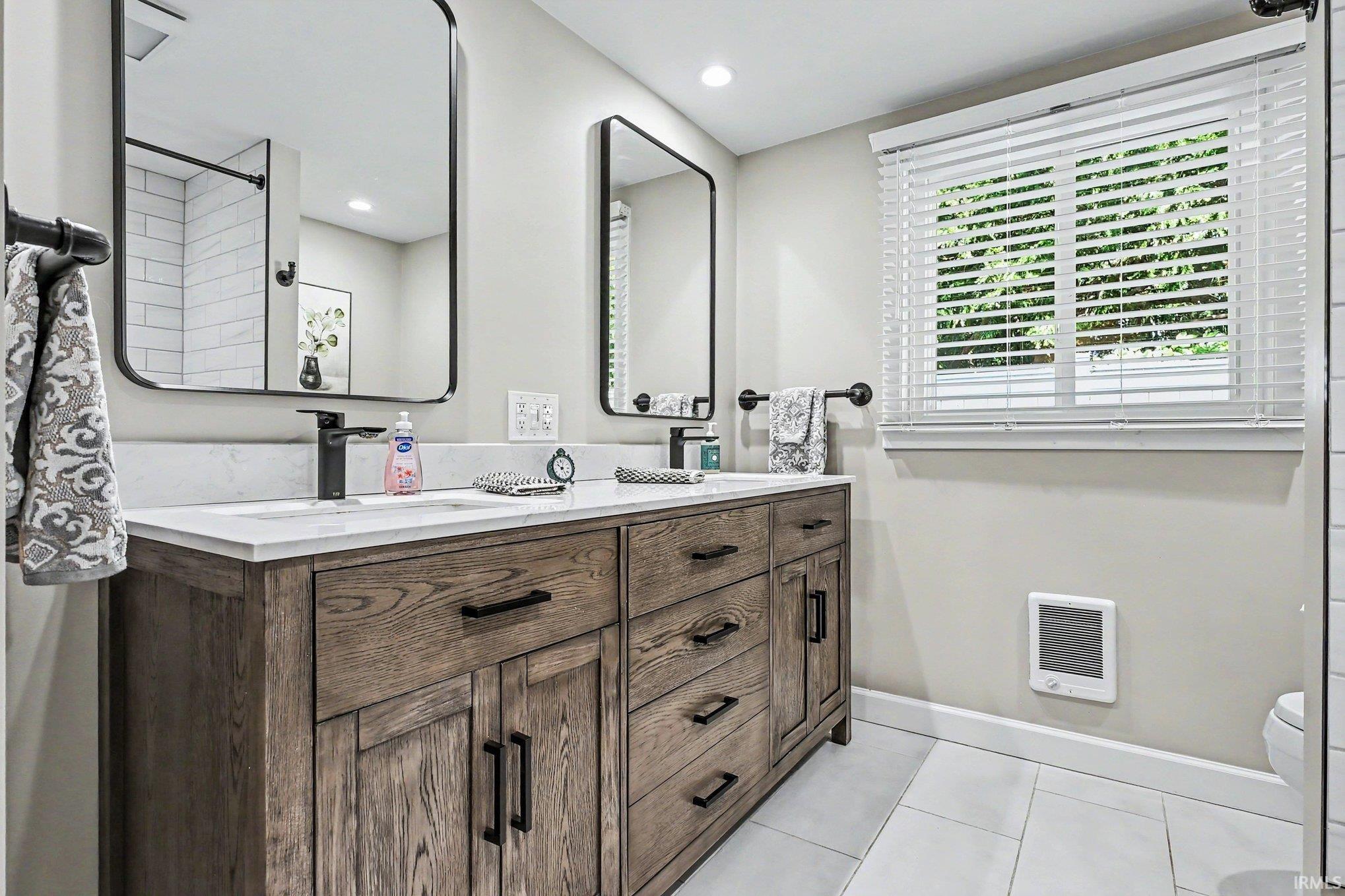 67855 Lake Trail Lakeville IN 46536