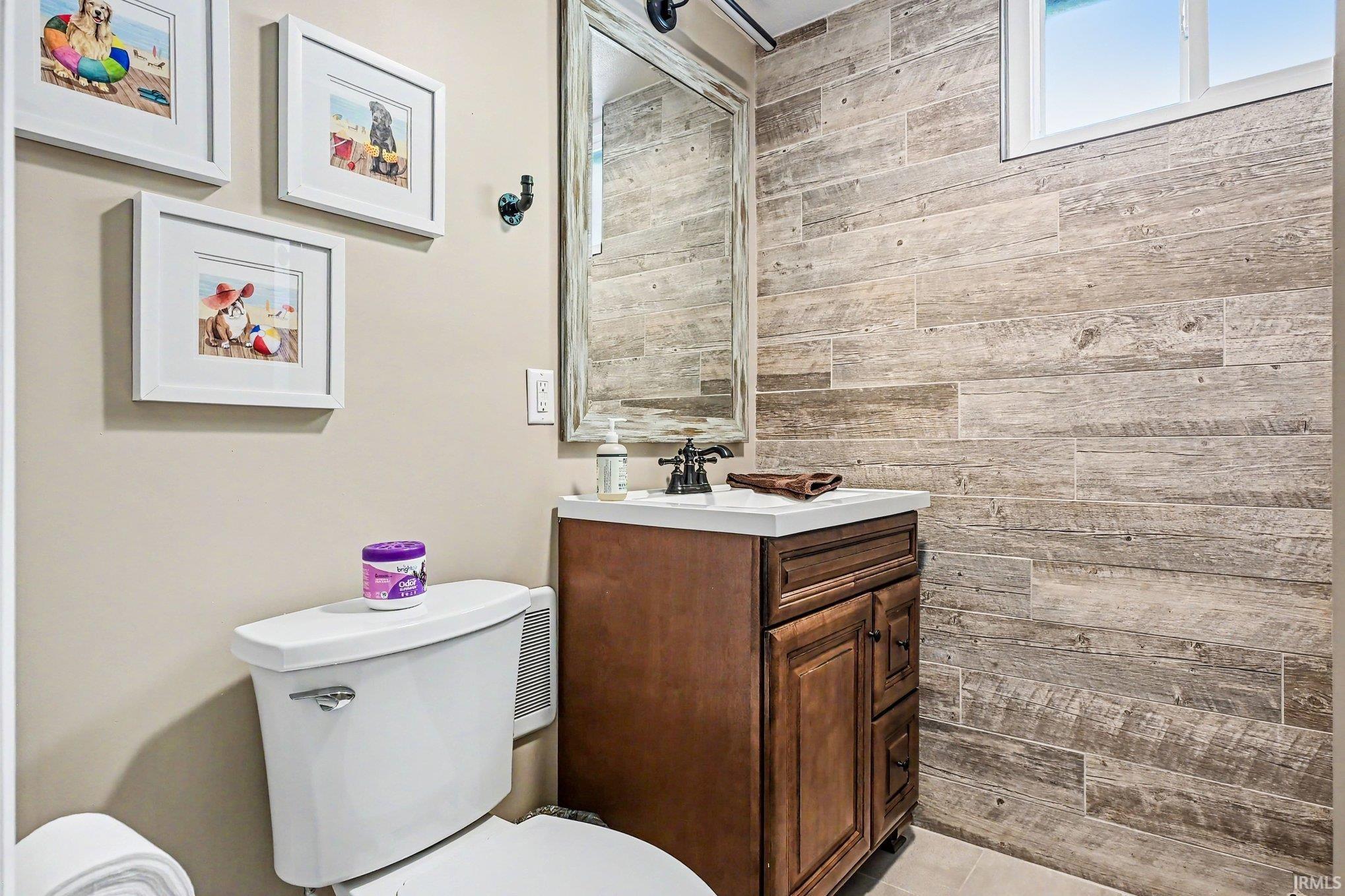 67855 Lake Trail Lakeville IN 46536