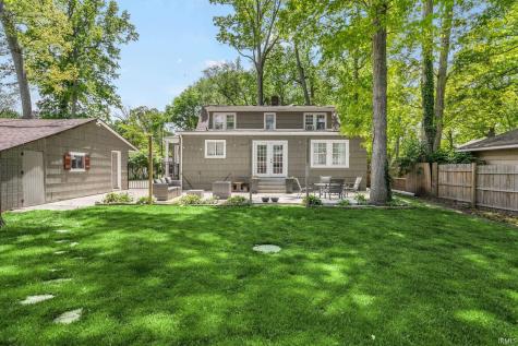19537 Oakdale Avenue South Bend IN 46637