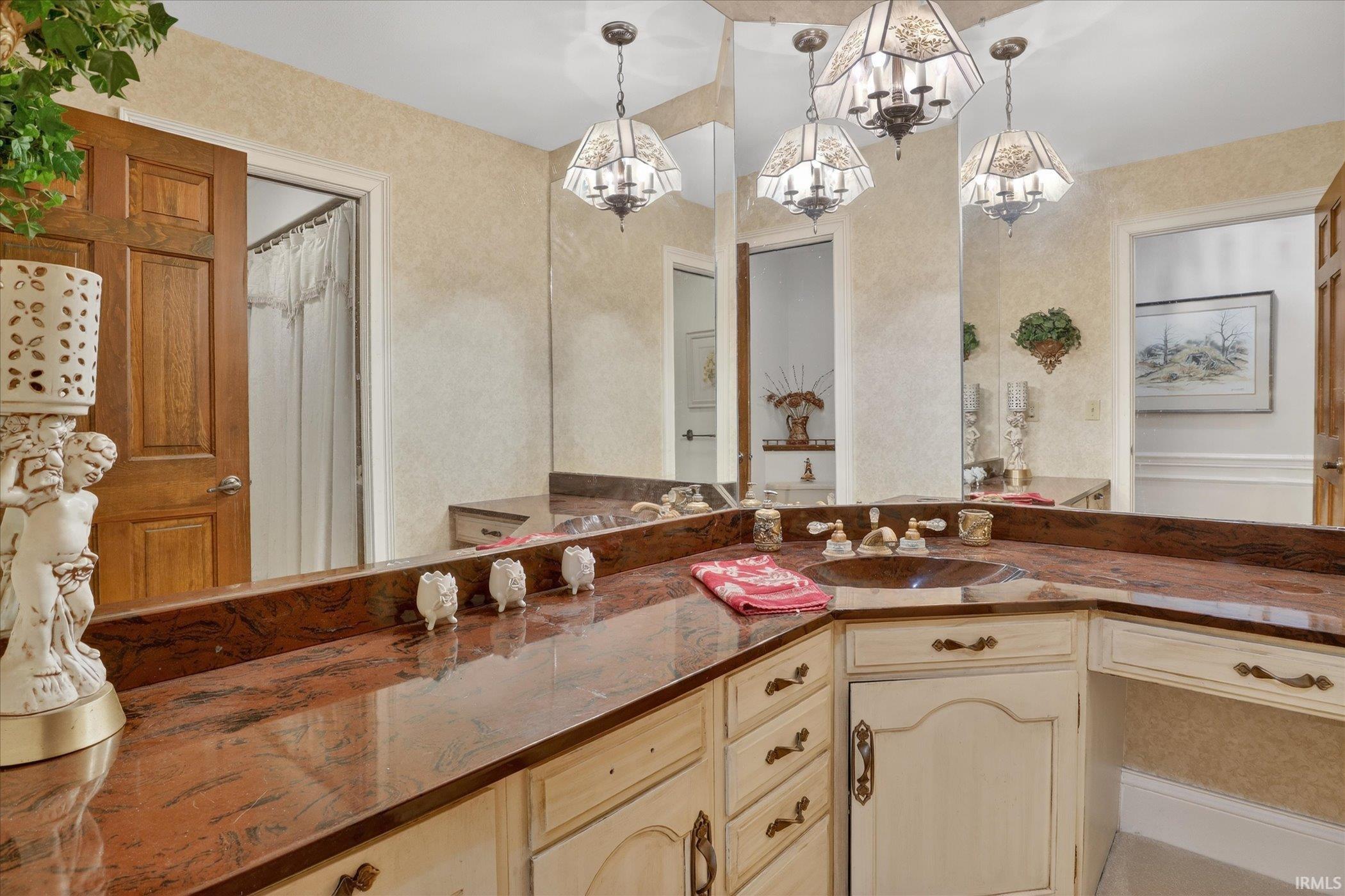 50555 Country Knolls Drive Granger IN 46530