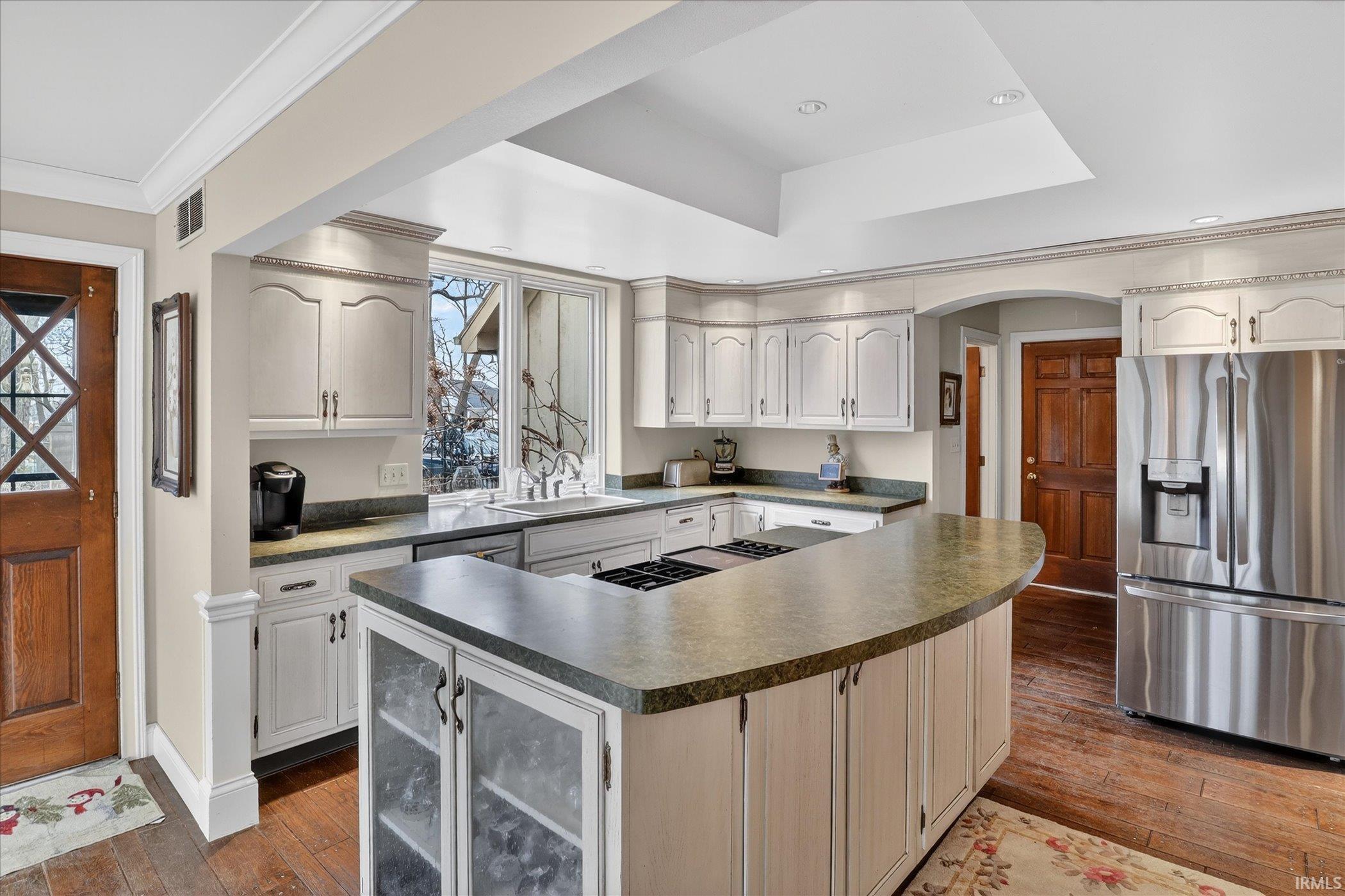 50555 Country Knolls Drive Granger IN 46530