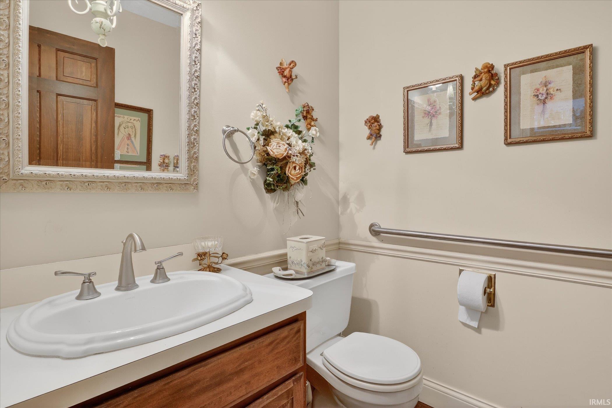 50555 Country Knolls Drive Granger IN 46530