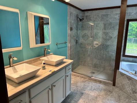 1747 E Tall Oaks Lane Greencastle IN 46135