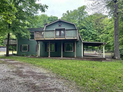 1747 E Tall Oaks Lane Greencastle IN 46135