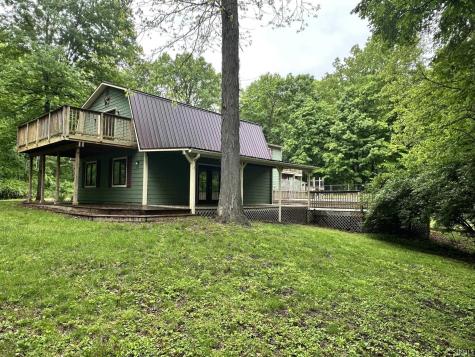 1747 E Tall Oaks Lane Greencastle IN 46135