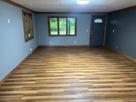1747 E Tall Oaks Lane Greencastle IN 46135
