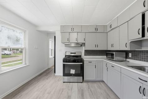 4023 Lillie Street Fort Wayne IN 46806