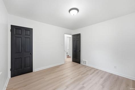 4023 Lillie Street Fort Wayne IN 46806