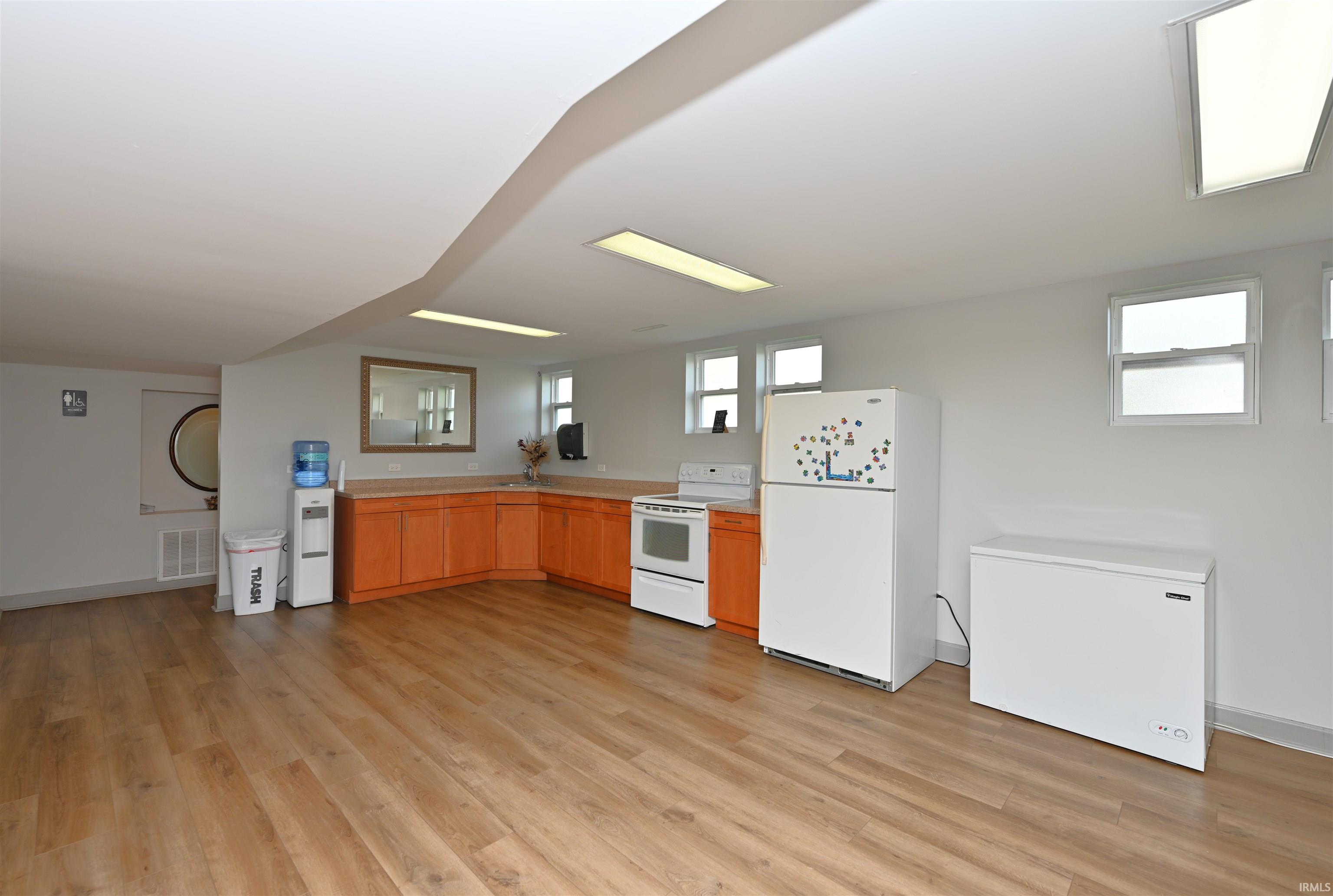 207 N Prettyman Street Knox IN 46534