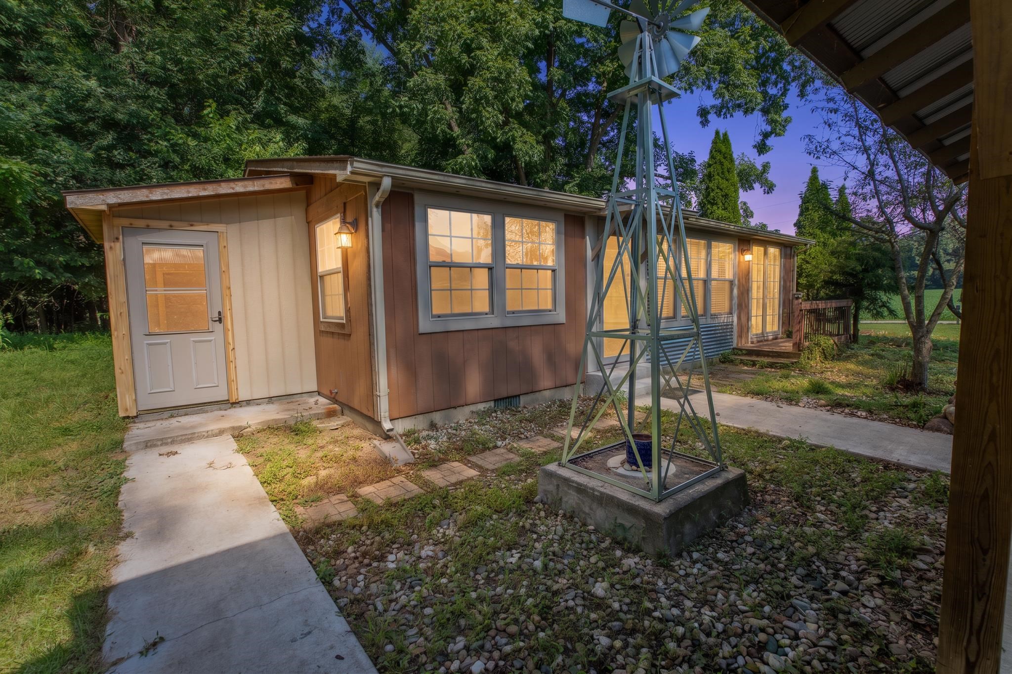 3123 W 450 N Road Rochester IN 46975