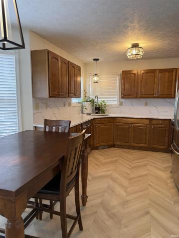 23 Kingfisher Circle Lafayette IN 47909