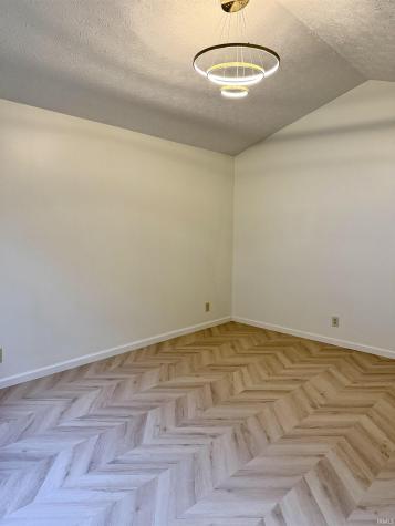 23 Kingfisher Circle Lafayette IN 47909