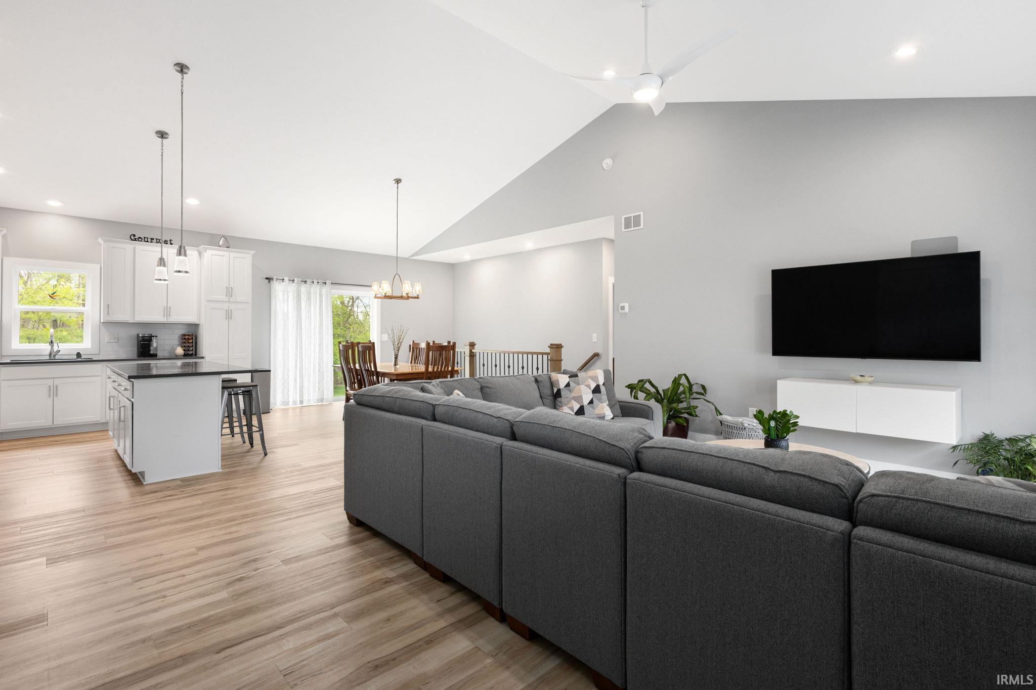 4376 Garden Oak Drive South Bend IN 46628