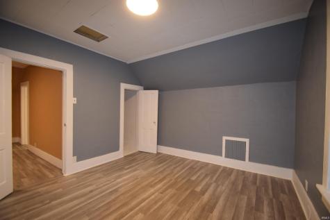 301 N Lake Street Syracuse IN 46567