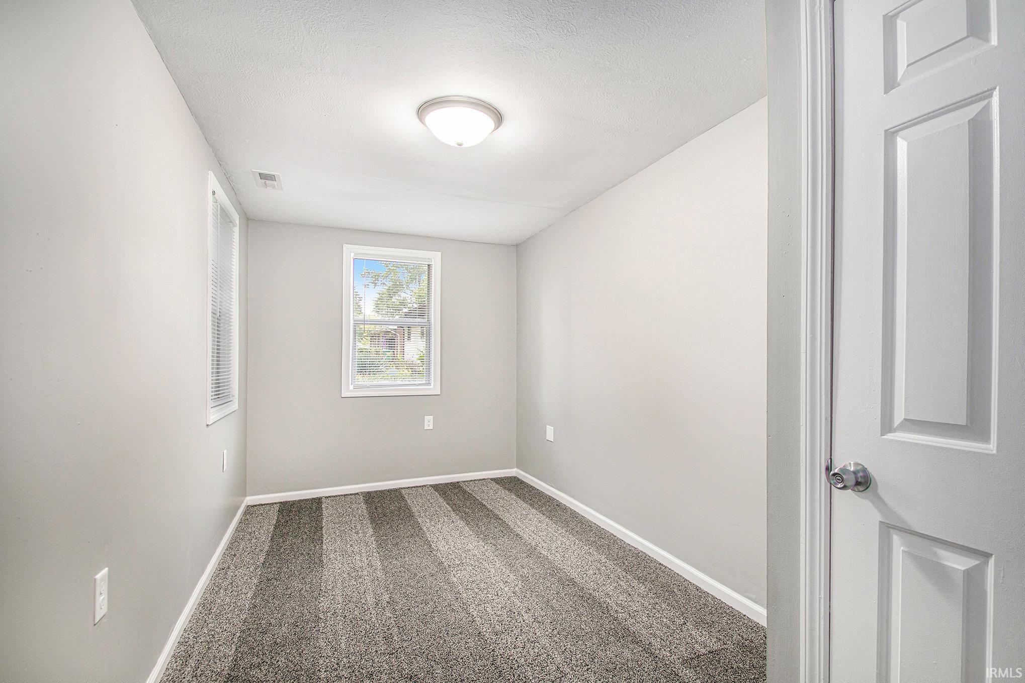 56205 Hoosier Avenue Mishawaka IN 46545