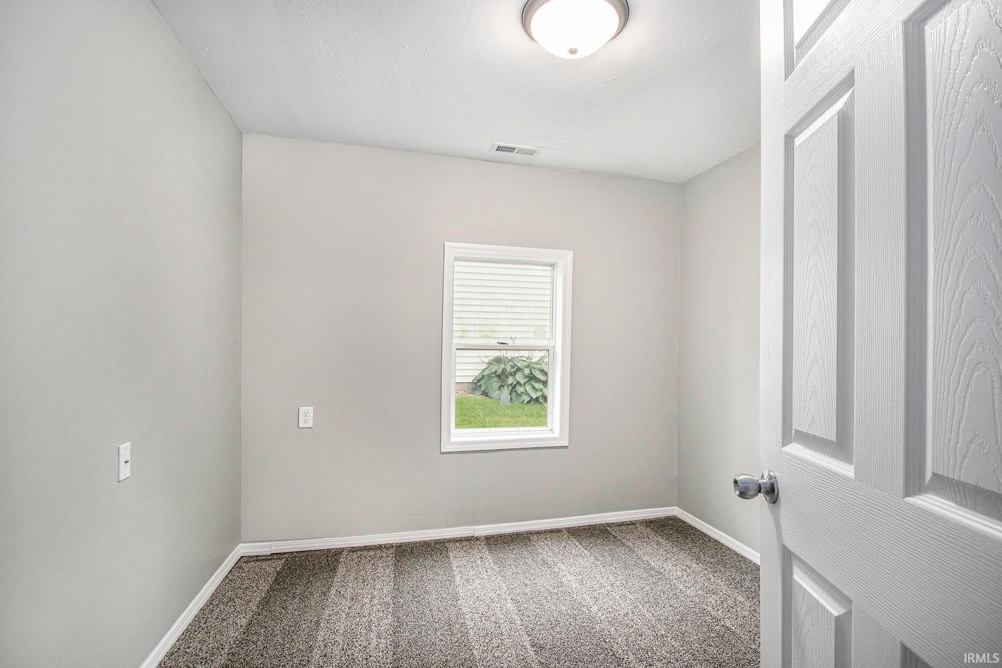 56205 Hoosier Avenue Mishawaka IN 46545