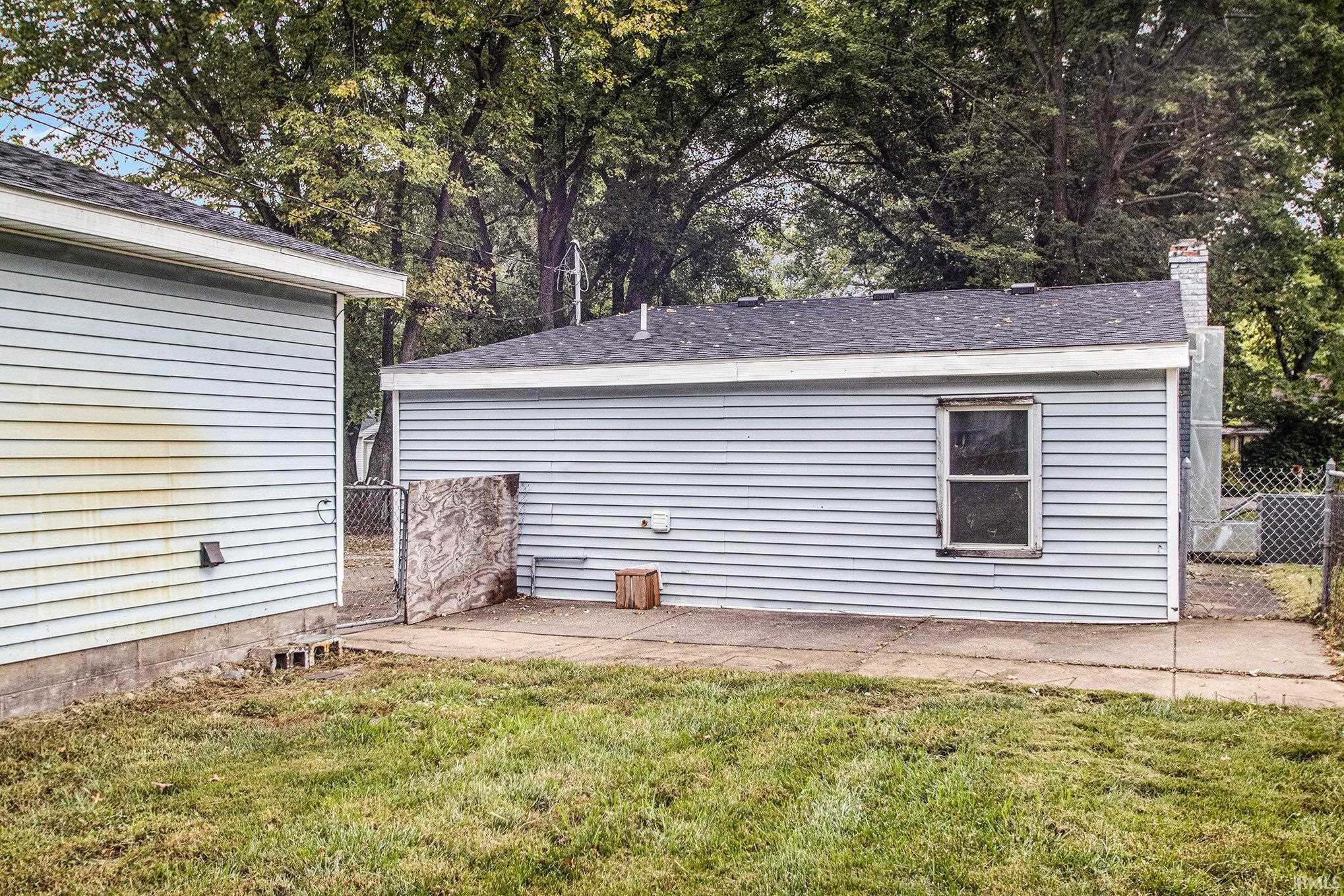 56205 Hoosier Avenue Mishawaka IN 46545