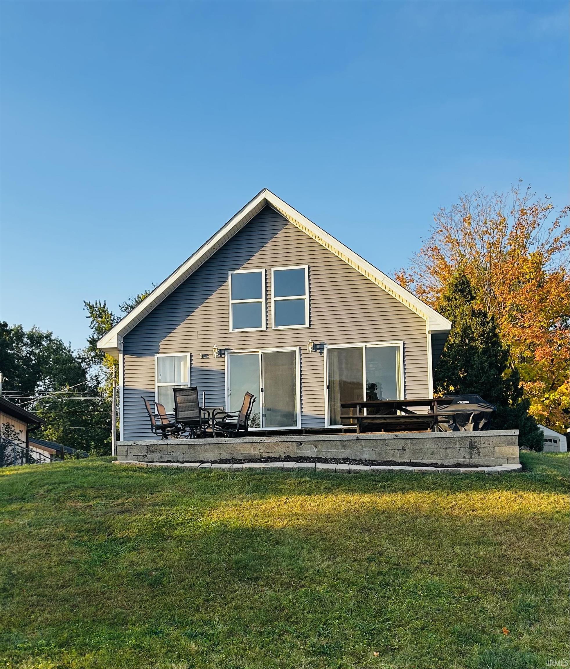 6105 N 300 E Monon IN 47959