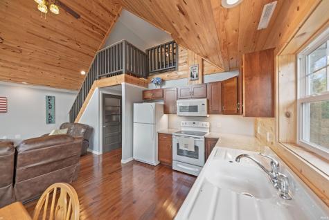 6105 N 300 E Monon IN 47959