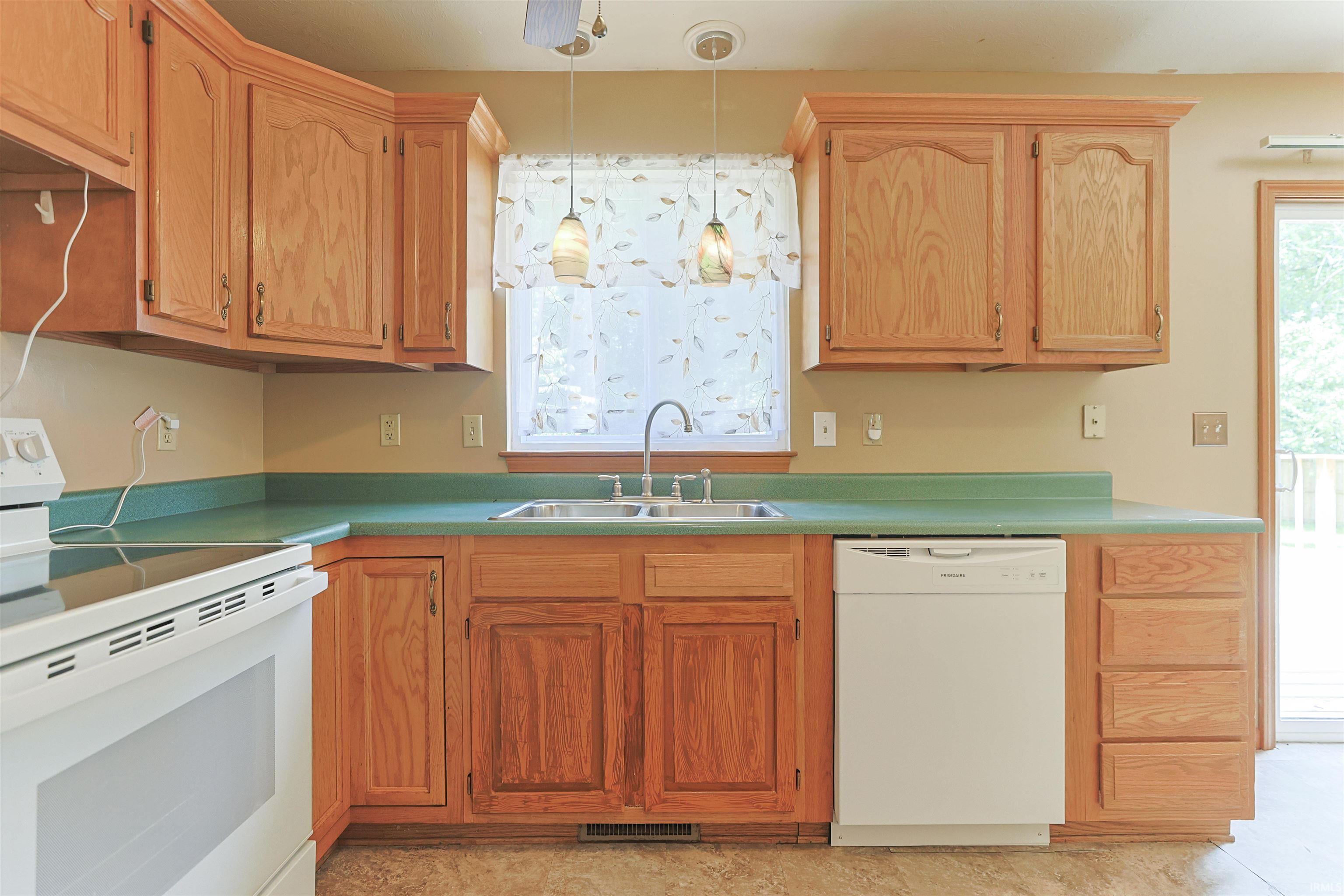10205 Rosewood Court Osceola IN 46561