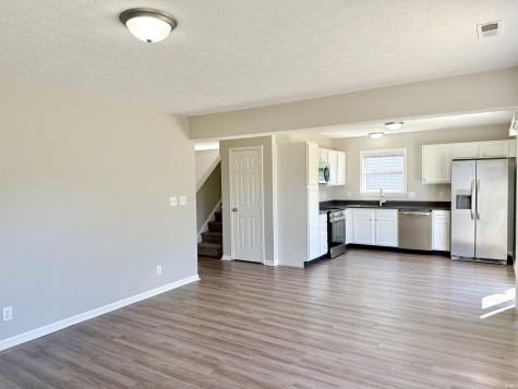 1611 Ashley Drive Lebanon IN 46052