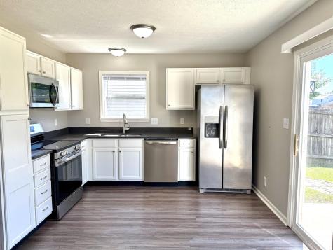 1611 Ashley Drive Lebanon IN 46052