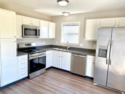 1611 Ashley Drive Lebanon IN 46052