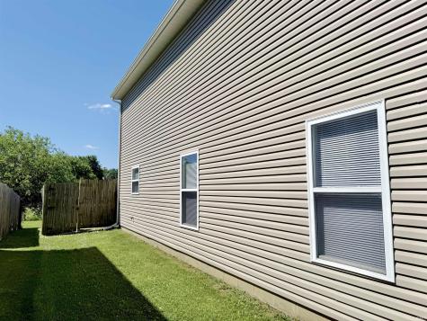 1611 Ashley Drive Lebanon IN 46052