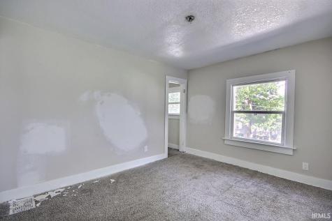 2904 Thompson Avenue Fort Wayne IN 46807
