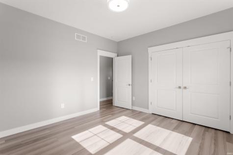 421 Shepherds Way Osceola IN 46561
